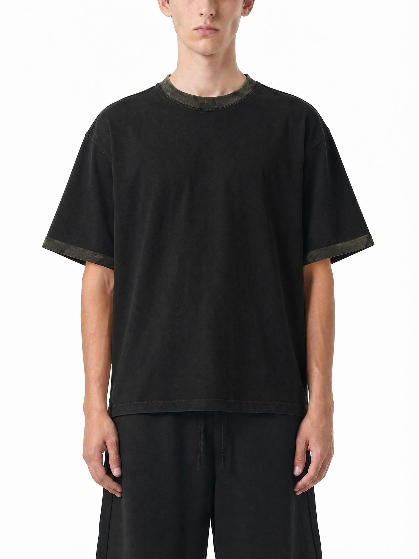Basic Camo Contrast T-Shirt